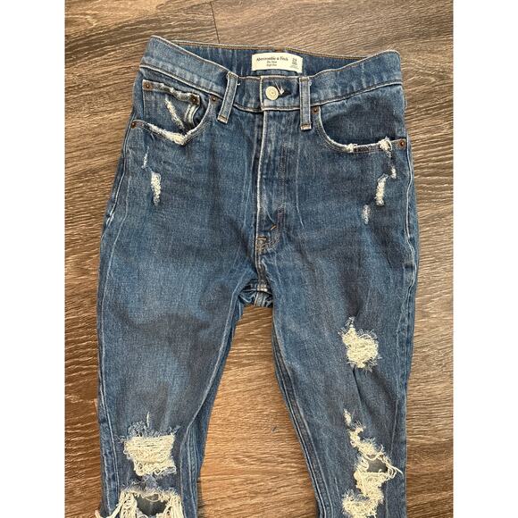 Abercrombie & Fitch The Mom High Rise Jean Size 24 - Picture 2 of 6